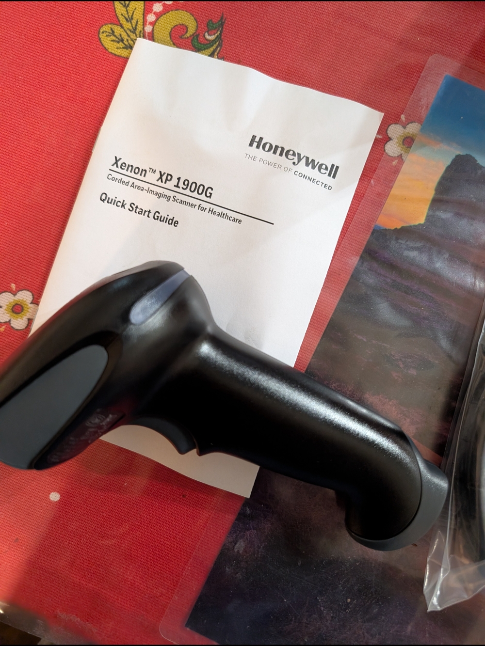 Honeywell Xenon XP 1900G Corded Scanner - Black